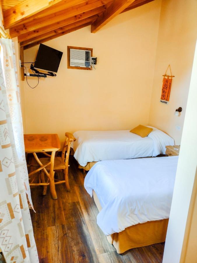 Hotel Y Cabanas Casa De Piedra Trevelín Esterno foto